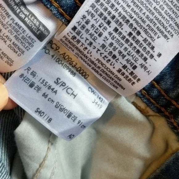 Levi's Loose Fit Overalls Dark - Medium Wash Denim Jeans Jumpsuit 90s Mom - Picture 11 of 11